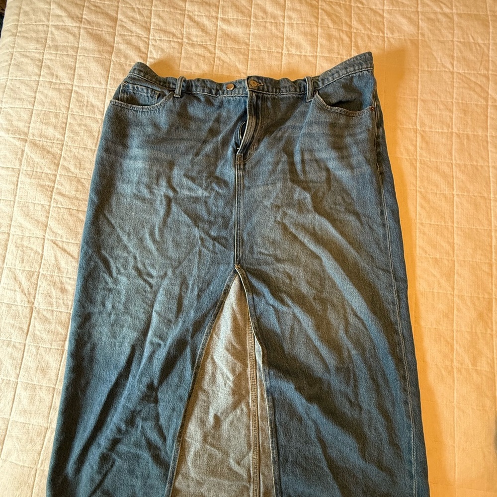 Old Navy Blue Straight Jeans